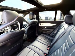 Mercedes-Benz E 300 e AMG T 2.0 155kW