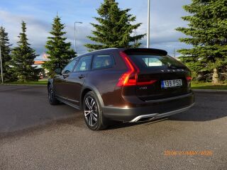 Volvo V90 Cross Country AWD Pro 2.0 R4 T5 184kW