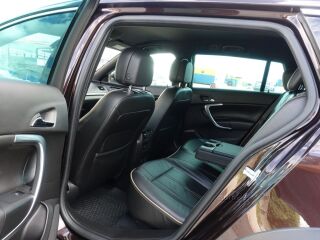 Opel Insignia Country Tourer 4x4 Individual EU5 2.0 CDTi 120kW