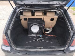 BMW 330 2.9 135kW