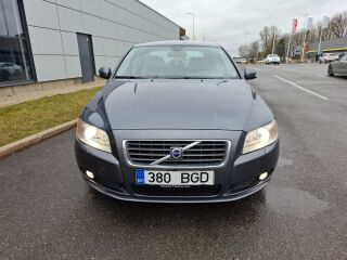 Volvo S80 D5 Summum ATM 2.4 D5 120kW