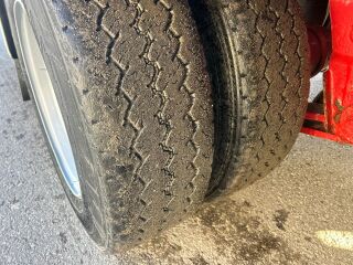Istrail JU43 SAF + LIFTING AXLE