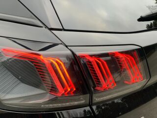 Peugeot 3008 Allure Pack Hybrid PHEV 1.6 133кВ
