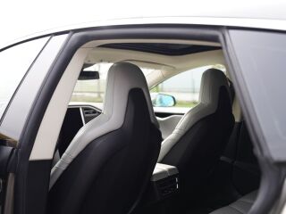 Tesla Model S 85D 384KW 158kW