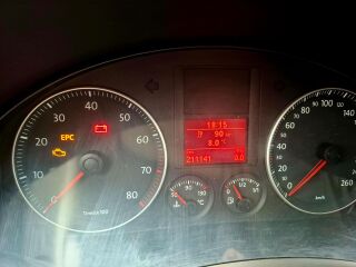 Volkswagen Golf 1.6 75kW