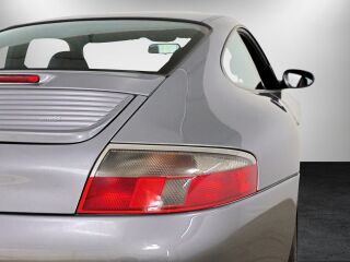 Porsche 911 Carrera Coupe 3.6 235кВ