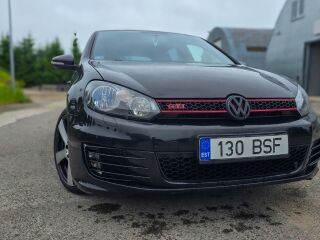 Volkswagen Golf GTI 2.0 147кВ
