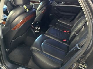 Audi A8 4.1 V8 258kW