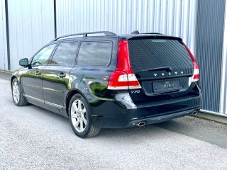 Volvo V70 Black Edition 2.4 D5 158кВ