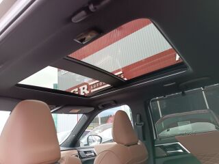 Mitsubishi Outlander Instyle Plus Luxury 4WD 2.4 PHEV 225kW
