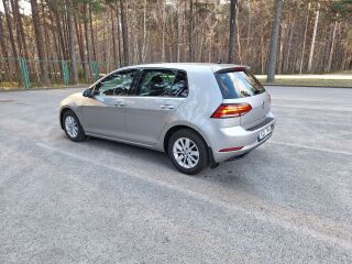 Volkswagen Golf 1.0 81kW