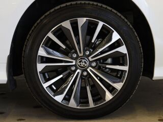 Toyota Corolla Active Plus BSM Pakett 72kW