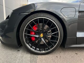 Porsche Taycan 4S Performance Battery Plus 420kW