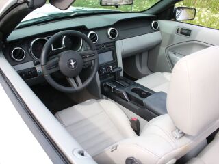 Ford Mustang 4.0 157кВ
