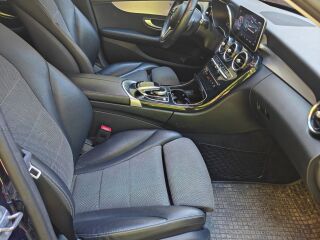Mercedes-Benz C 220 2.0 143kW
