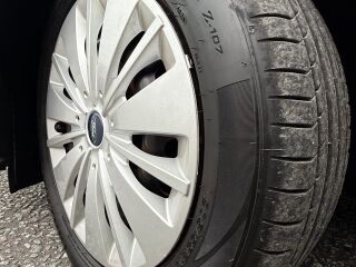 Ford Focus Turnier Titanium Facelift EU6 1.5 R4 TDCi 88kW