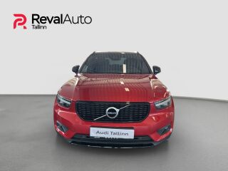 Volvo XC40 2.0 145кВ