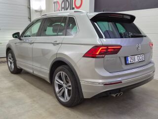 Volkswagen Tiguan R-Line AWD Led+Nav+Cam 2.0 110кВ