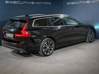 Volvo V60 Momentum B4 KERS 2.0 145kW