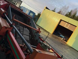 Kartulikombain Underhaug UN2220