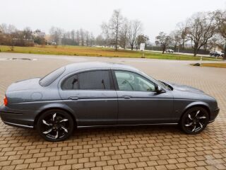 Jaguar S-Type V6 147kW