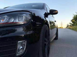 Volkswagen Golf GTI 2.0 147кВ