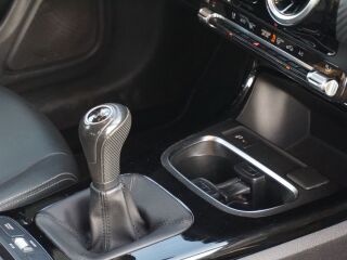 Mercedes-Benz CLA 180 1.5 85kW