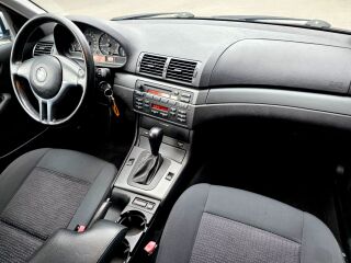 BMW 320 Facelift 320iA R6 125кВ