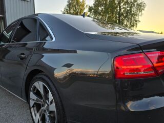 Audi A8 4.1 V8 258kW