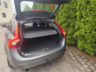 Volvo V60 MOMENTUM 2.0 R4 D3 110kW