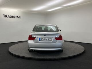 BMW 320 2.0 110kW