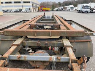HFR 2-axle+MULTILIFT