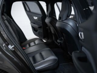 Volvo V60 R-Design 2.0 D4 140кВ