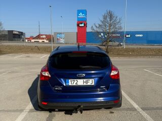 Ford Focus Titanium 1.0 92кВ