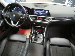 BMW 330 D 3.0 210кВ