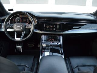 Audi Q8 S-Line 3.0 210kW