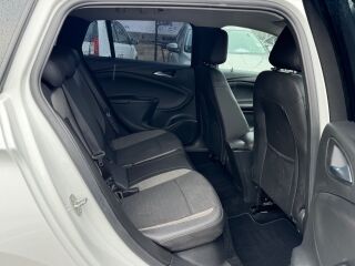 Opel Astra 1.5 90kW