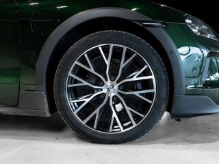 Porsche Taycan Cross Turismo 320kW