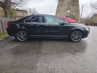 Volvo S80 2.5 147кВ