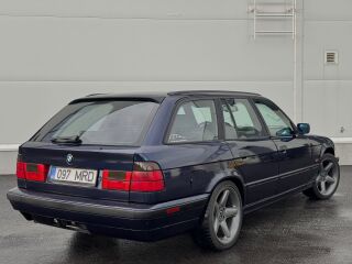 BMW 540 V8 4.0 210кВ