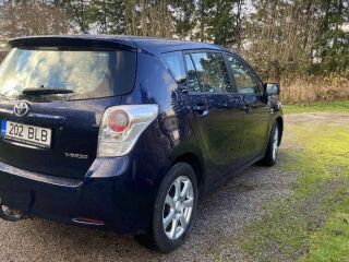 Toyota Verso 2.2 110kW