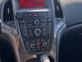 Opel Astra 1.4 103kW