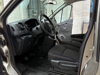 Opel Vivaro Long Passenger 1.6 88kW