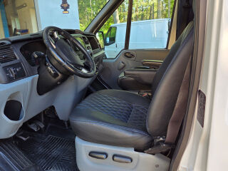 Ford Transit 350L VAN 2.2 103кВ