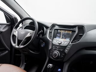 Hyundai Santa Fe Grand Premium 4WD 2.2 145kW