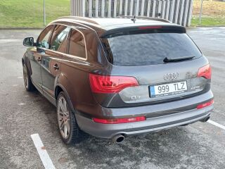 Audi Q7 Bj 2010 4.1 V8 48V 250кВ