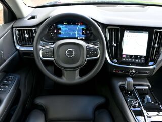 Volvo V60 AWD INSCRIPTION EXPRESSION INTELLI SAFE MY23 2.0 T6 Plug-in 251kW