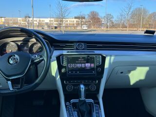Volkswagen Passat 2.0 206kW