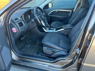 Volvo XC70 2.4 120kW