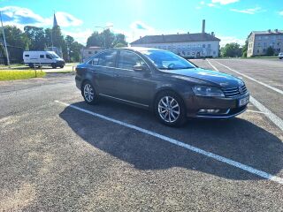 Volkswagen Passat B7 2.0 103кВ